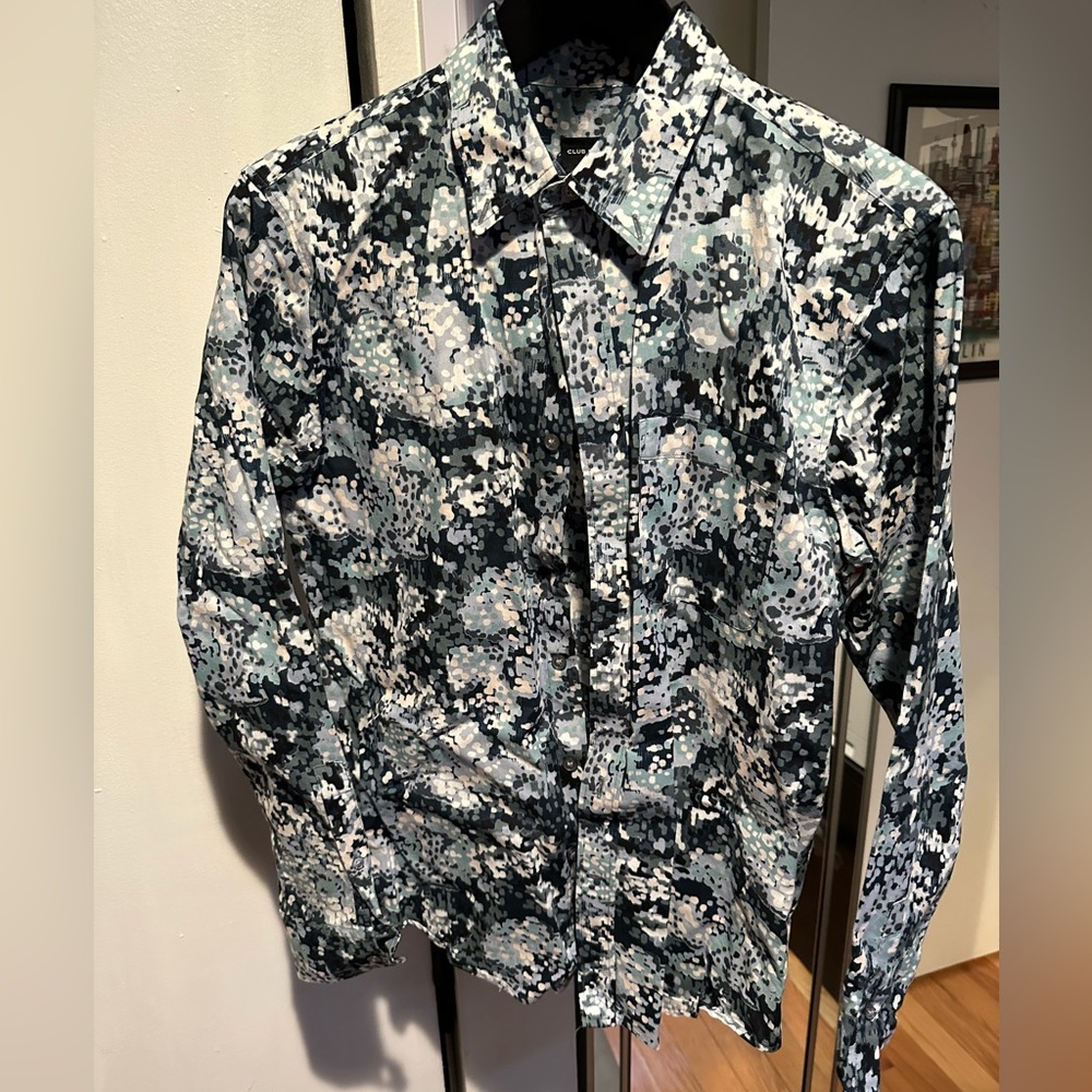 Club Monaco Slim Fit Button Down Shirt in S